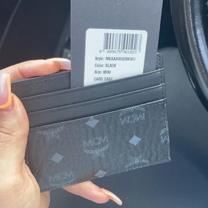 Mcm wallet unisex